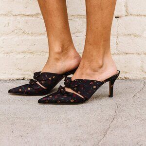 Gianni Bini Black Floral Print Twist Knot Pointed Toe Mules Size 10